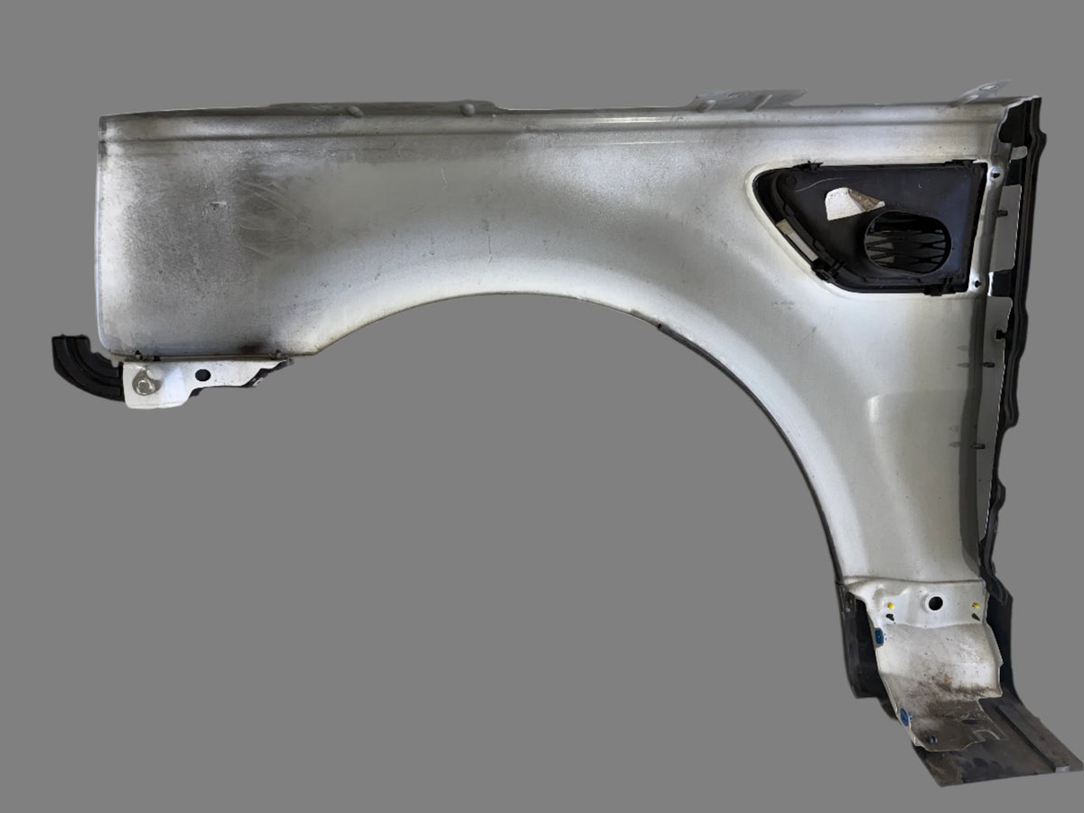 RANGE ROVER SPORT (L320) 10-13 FRONT RIGHT SIDE FENDER Fuji White